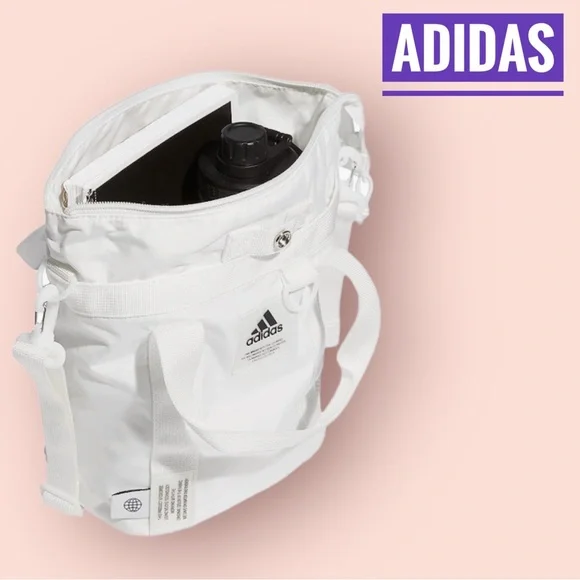 Adidas essential discount crossbody bag white